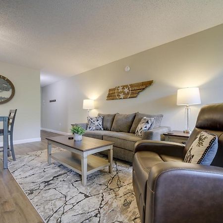 Stylish Gatlinburg Condo With Pool Walk Downtown! 외부 사진