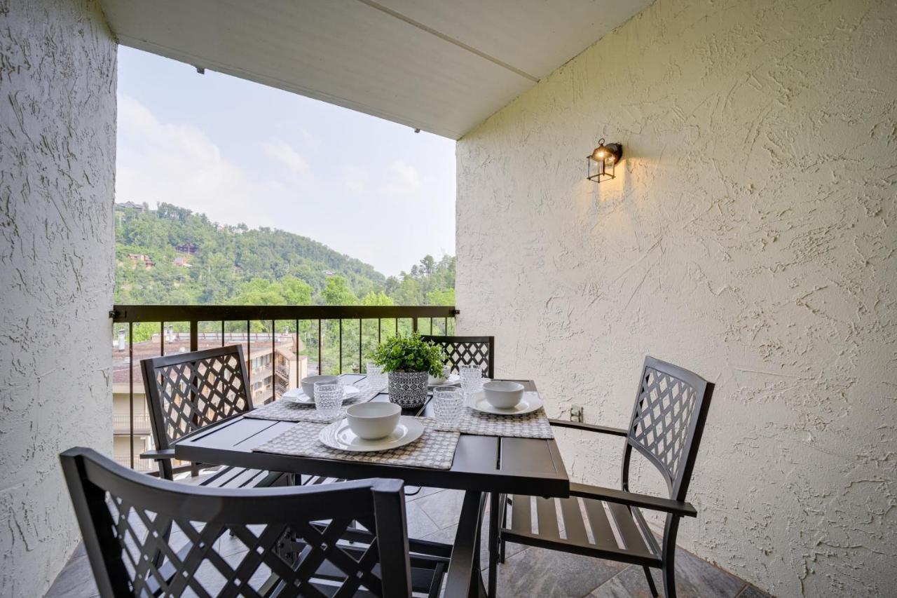 Stylish Gatlinburg Condo With Pool Walk Downtown! 외부 사진