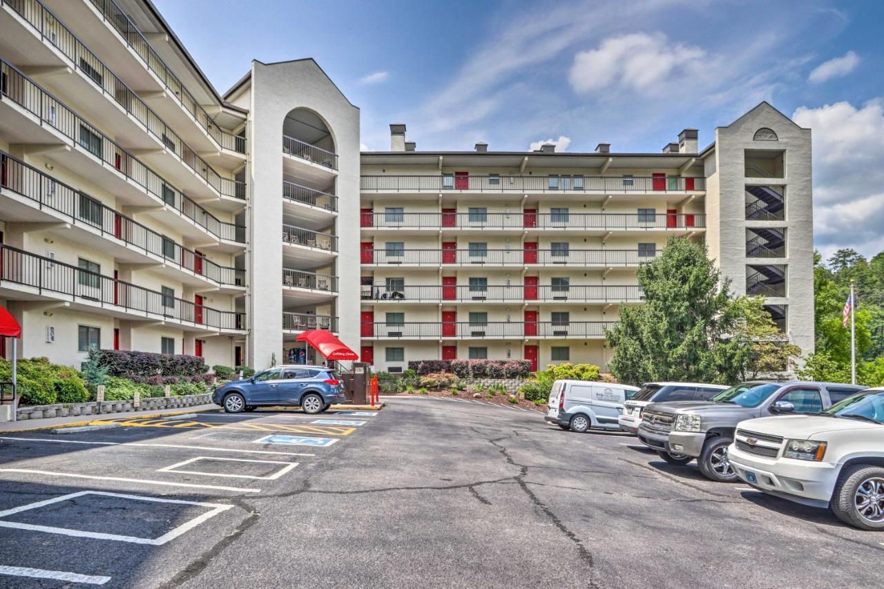 Stylish Gatlinburg Condo With Pool Walk Downtown! 외부 사진